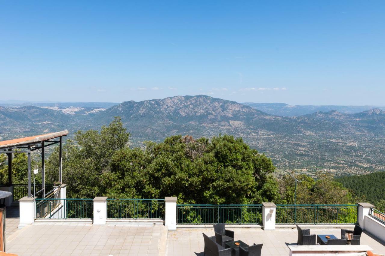 Hotel S'enis Monte Maccione 3*